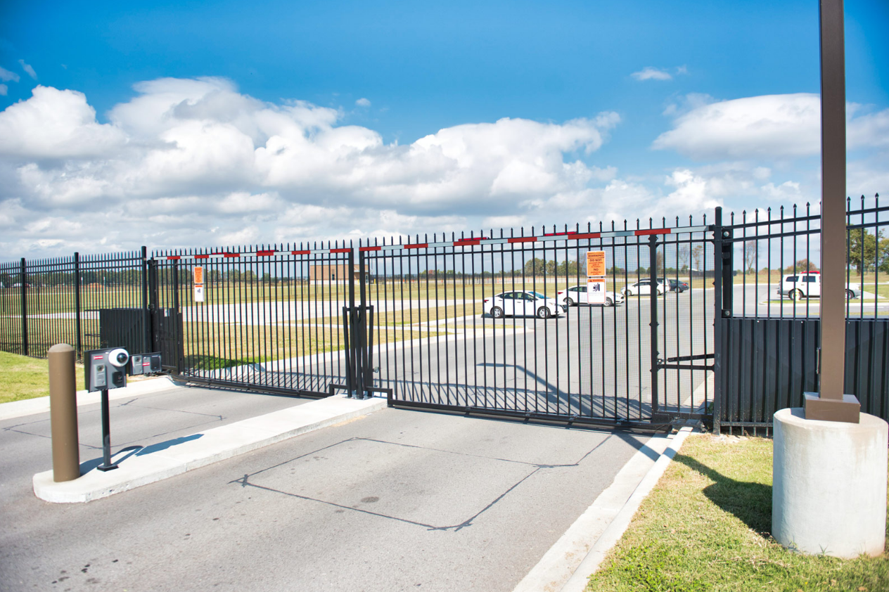 commercial gate repair.